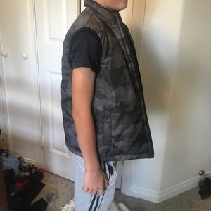 Buffalo David Bitton (size 10-11) reversible vest